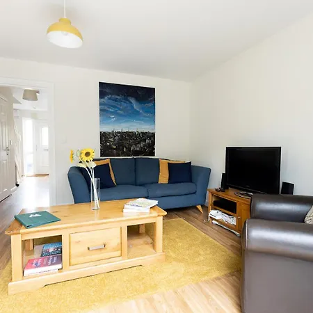 Briars Close - Four Bed Property On The Edge Of The Peak District National Park Buxton  Exterior photo