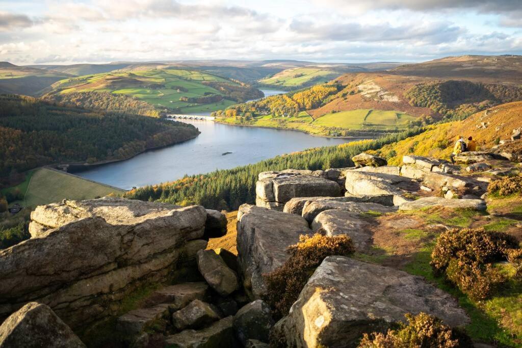 Briars Close - Four Bed On The Edge Of The Peak District National Park * Buxton (Derbyshire)